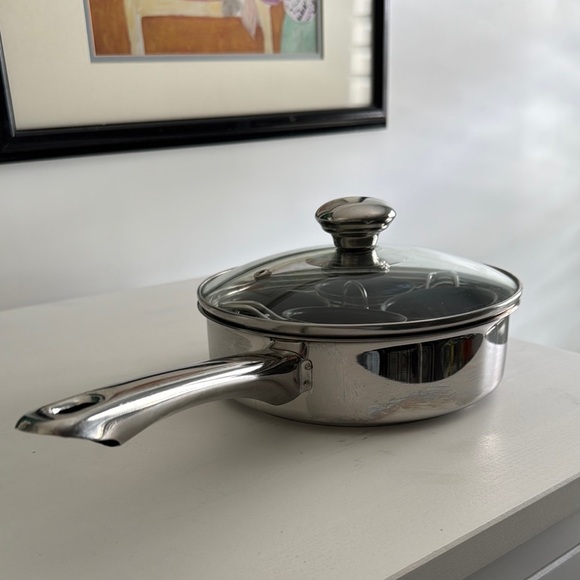 Four Egg Poacher Stainless Steel with Non Stick Egg Cups - Picture 2 of 11